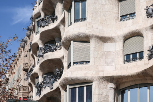 La pedrera (Casa Mila) – Antoni Gaudi – WikiArquitectura_004