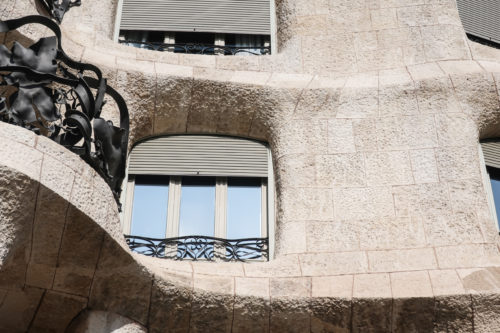 La pedrera (Casa Mila) – Antoni Gaudi – WikiArquitectura_007
