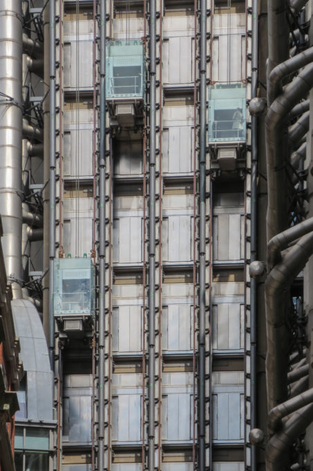 Lloyds Building – Richard Rogers – WikiArchitecture_030