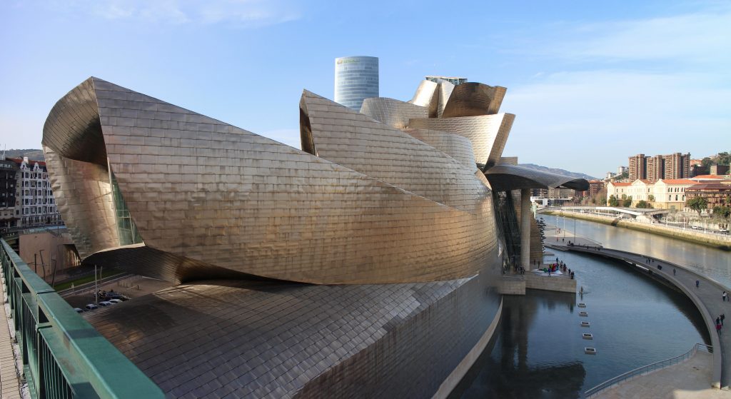 Museo Guggenheim Bilbao – Frank Ghery – WikiArquitectura_013