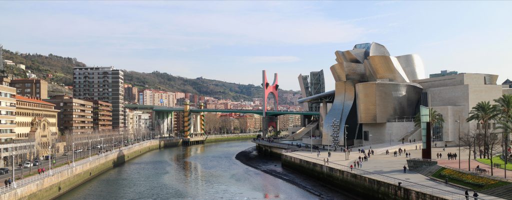 Museo Guggenheim Bilbao – Frank Ghery – WikiArquitectura_026