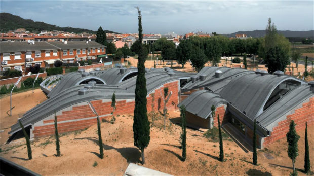 Bibliothèque publique à Palafolls
