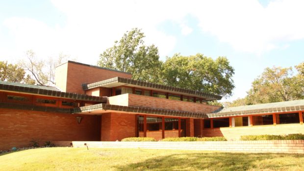 Résidence Harold Price Jr.(Hillside)
